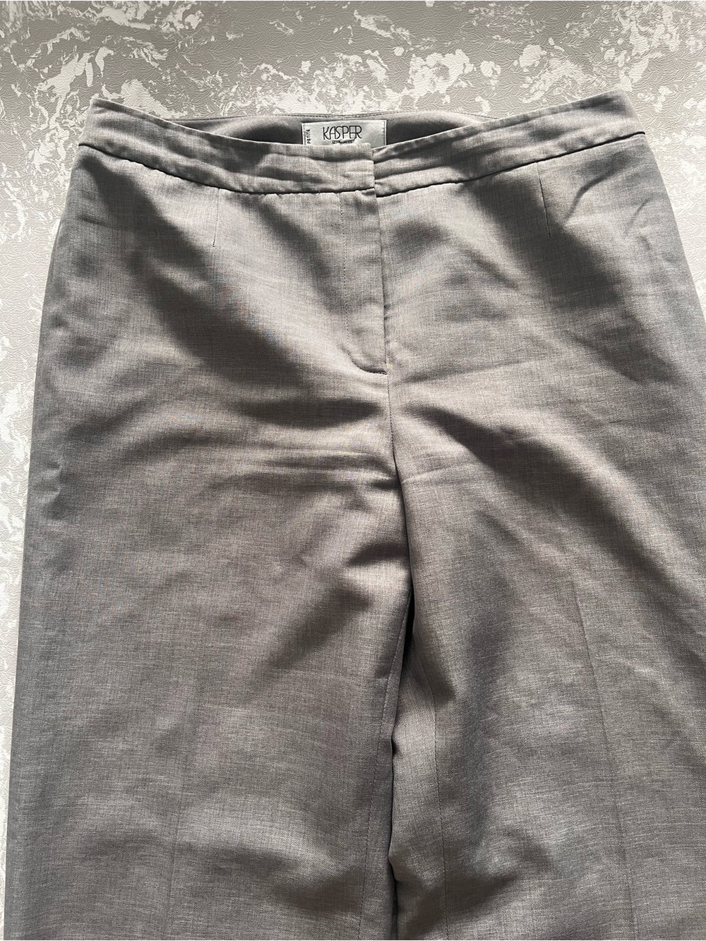 Kasper Women's Light Gray Straight Leg Trousers